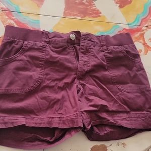 Women's Lee burgundy midrise shorts size 10M
